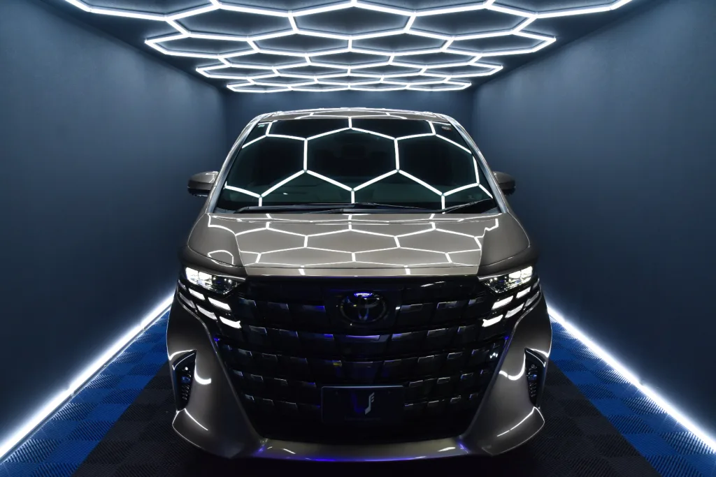 施工事例TOYOTA NEW ALPHARD