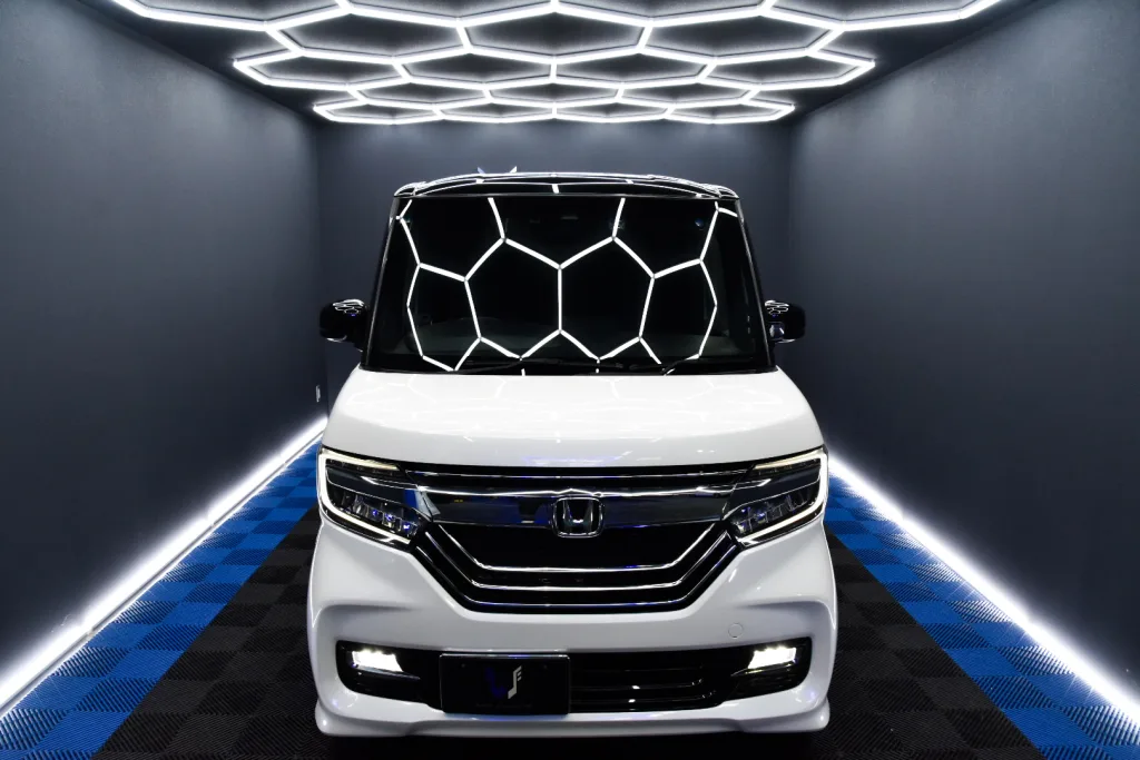 施工事例HONDA N-BOX Custom